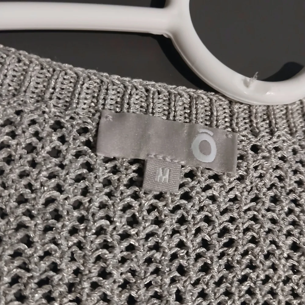 Poles  Grey Knit Sweater Shirt Blouse Womans size Medium